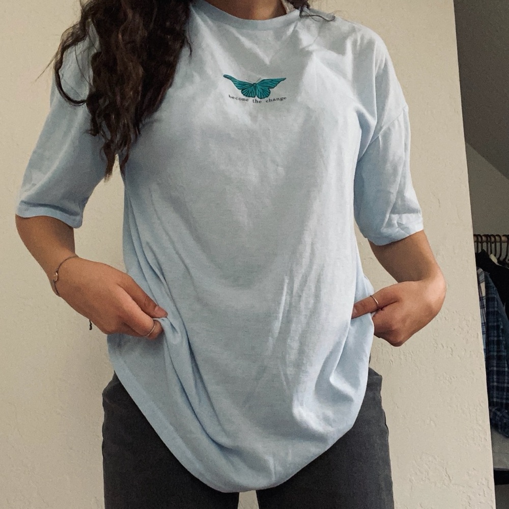 tee shirts